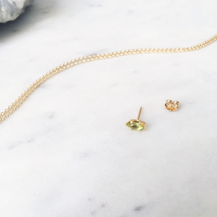 Fine minimalist peridot gold jewellery Australia