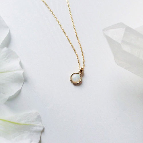 Australian Opal Necklace with a modern round Coober Pedy opal in Gold, an October birthstone necklace