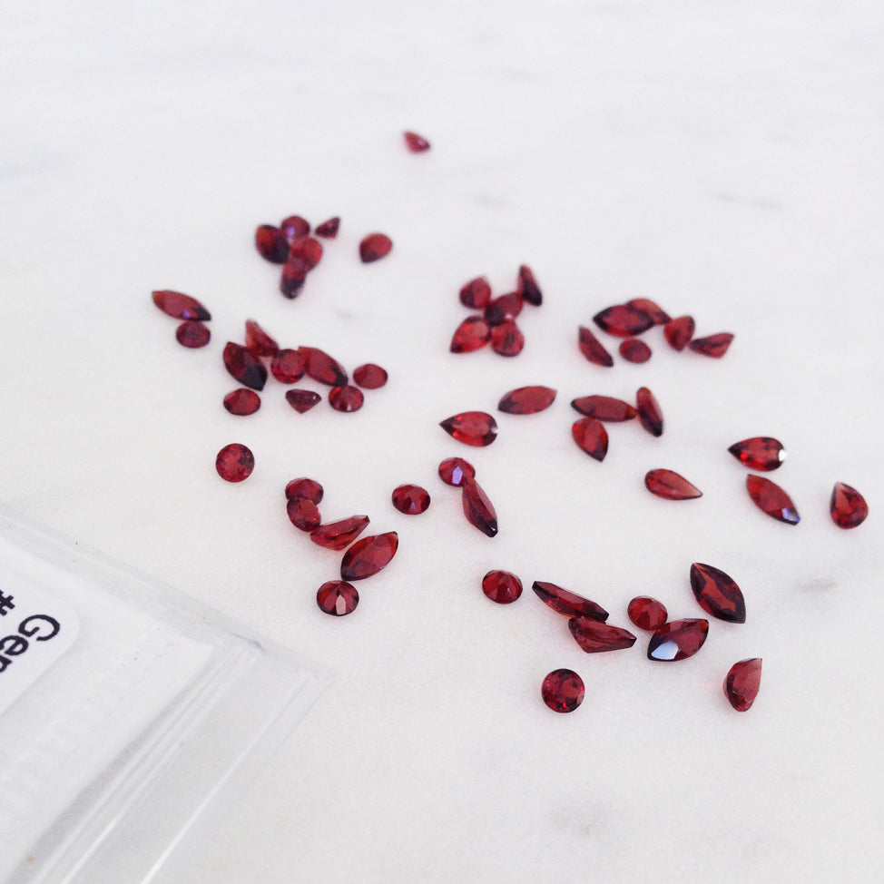 Red garnet gemstones